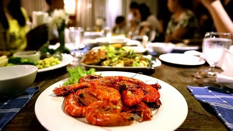 饭局做什么最赚钱(饭局可以做点什么游戏之类的) 饭局做什么最赚钱(饭局可以做点什么游戏之类的)